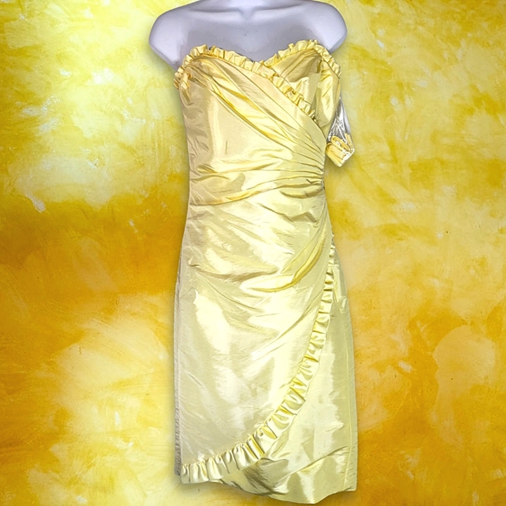 Sophia Tolli || Lemon Prom Dress